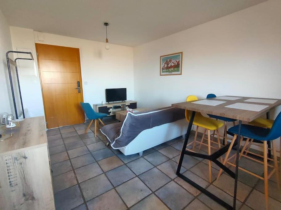 T3 Au Pied Des Pyrenees Apartment Pointis-de-Riviere Exterior photo